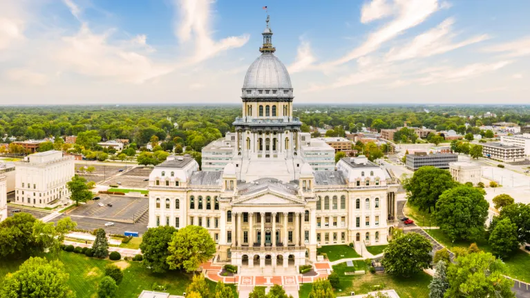 Illinois Set to Become Third State to Mandate Paid Leave for Any Reason