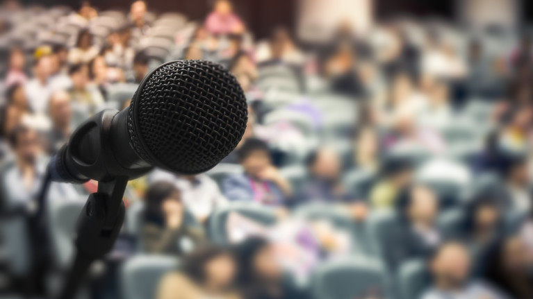 how to become a conference speaker