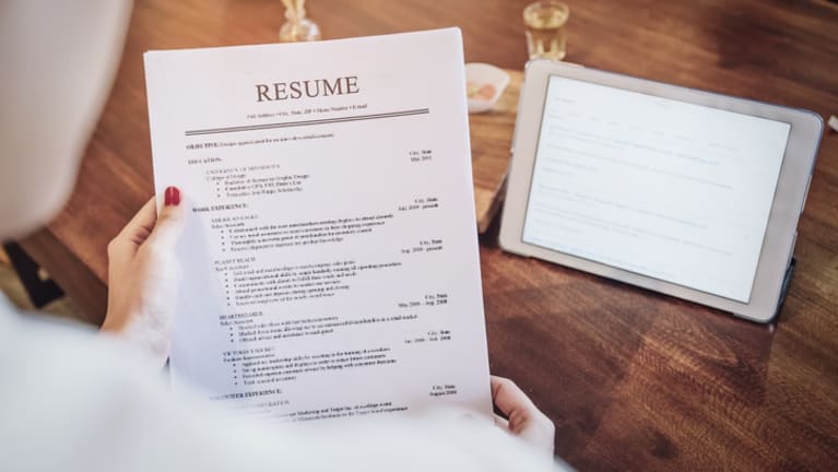 How to Evaluate Resume Employment Gaps
