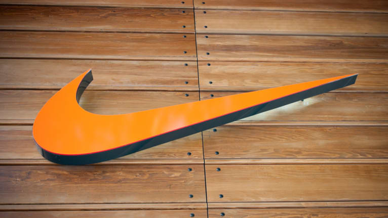 vintage 77 nike shoes