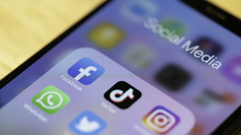 How to Create an Effective Social Media Policy