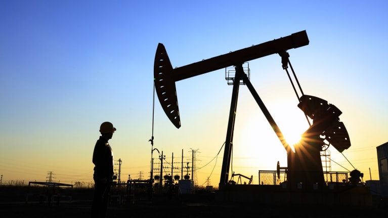 Oil-Drilling Consultants Are Independent Contractors