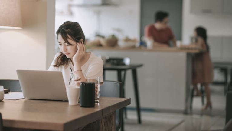 Lack of Flex Arrangements Keep Moms from Returning to Work